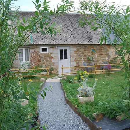 St Michel Semesterbostad Landelles-et-Coupigny
